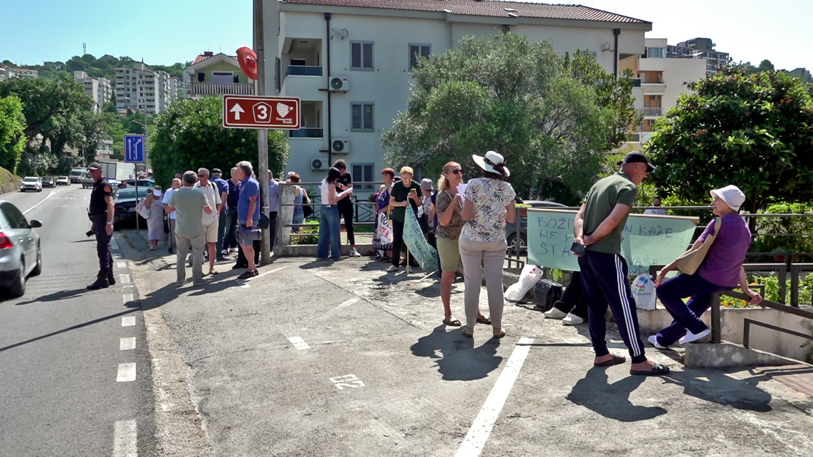 Protest bivših radnika Vektra Boke na Toploj