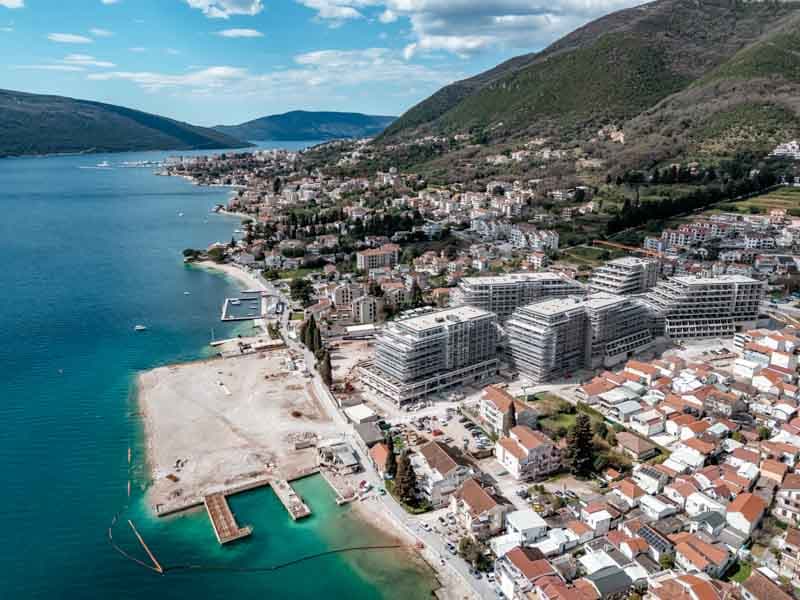 Radovi na obali u Baošićima