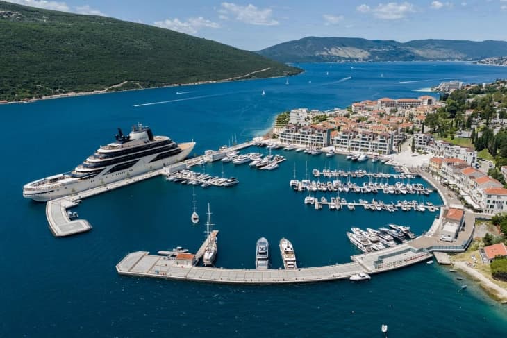 Jahta Four Seasons I u marini Portonovi