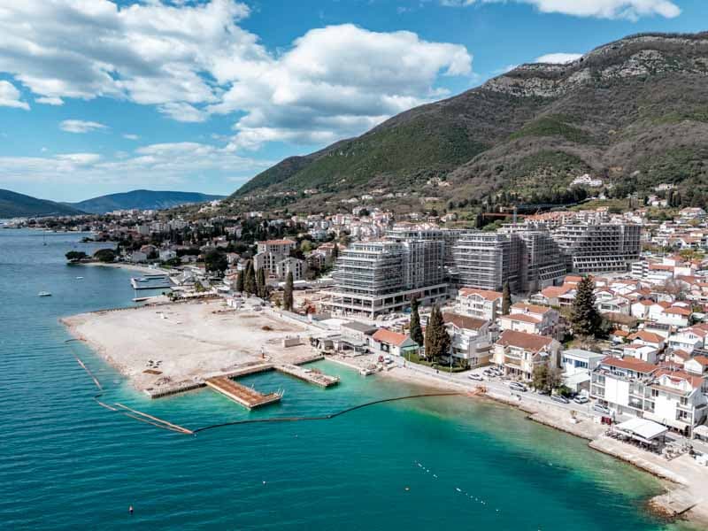 Radovi na obali u Baošićima