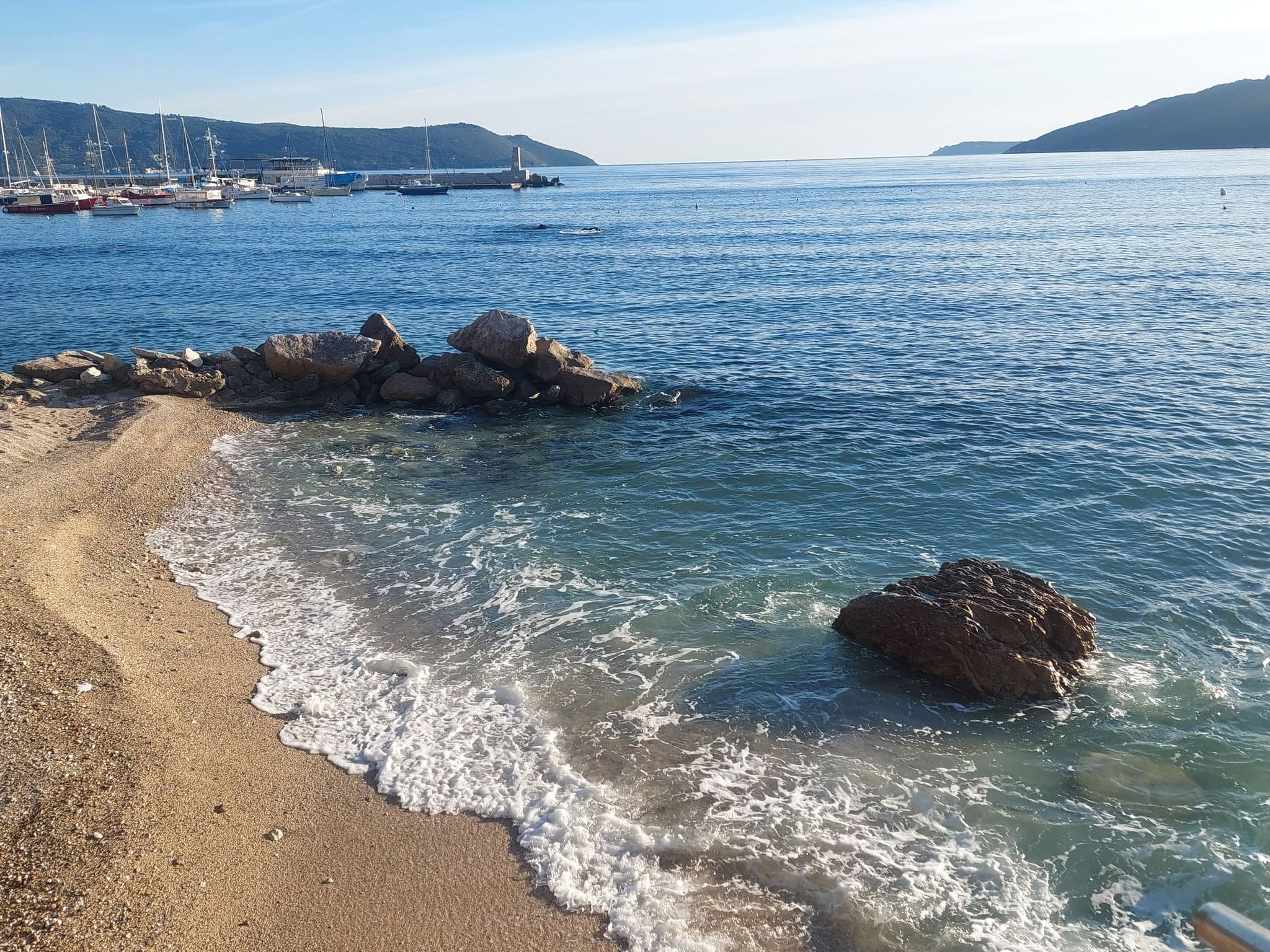 Plaža i more u Herceg Novom